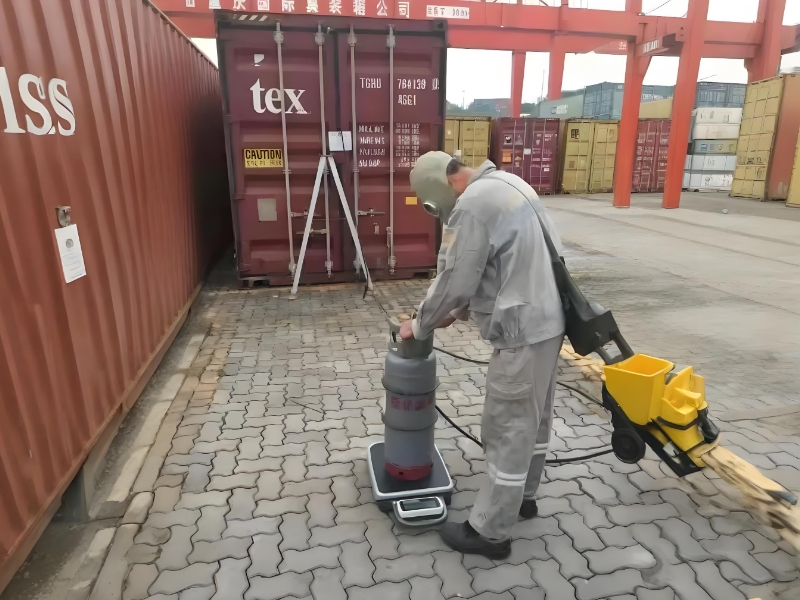 海關桔小實蠅磷化氫熏蒸檢疫現場